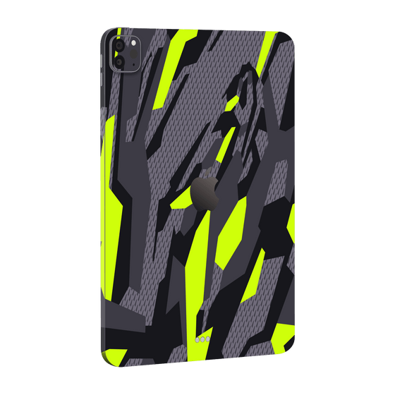 iPad PRO 11" (2021) SIGNATURE Abstract Green CAMO Skin