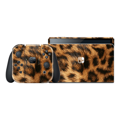 Nintendo Switch OLED SIGNATURE Leo Reverie Skin