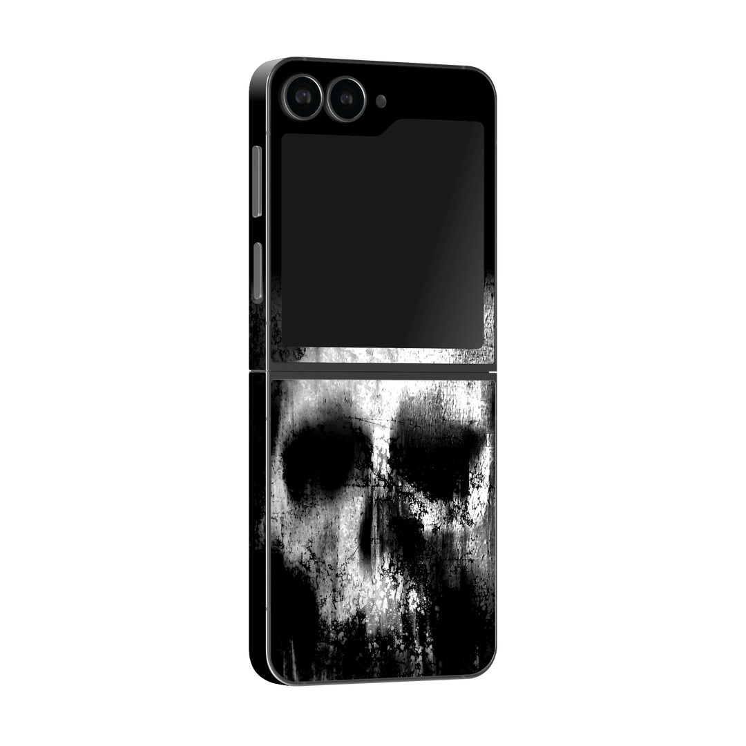 Samsung Galaxy Z Flip 6 (2024) Print Printed Custom SIGNATURE Horror Black & White SKULL Skin, Wrap, Decal, Protector, Cover by Qskinz | Qskinz.com