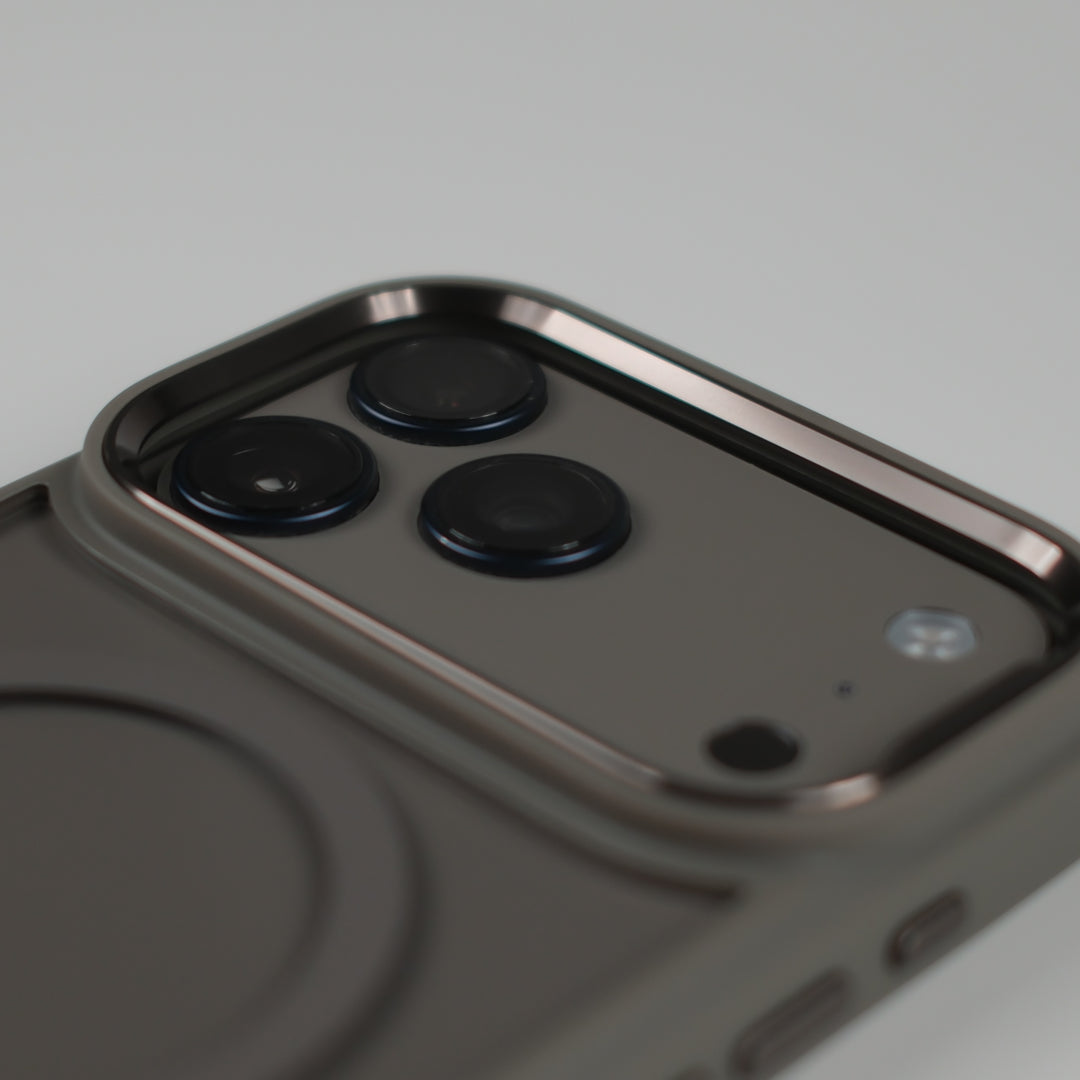 iPhone 17 Pro Max QCAZE DUO - MystiQ Grey - Matching Skin + Case