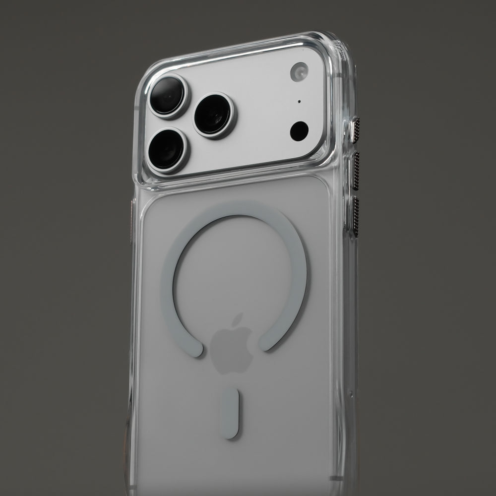 iPhone 17 PRO QCAZE MIRAGE - the ultimate clear case