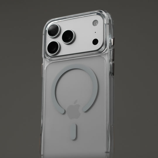 iPhone 17 PRO QCAZE MIRAGE - the ultimate clear case